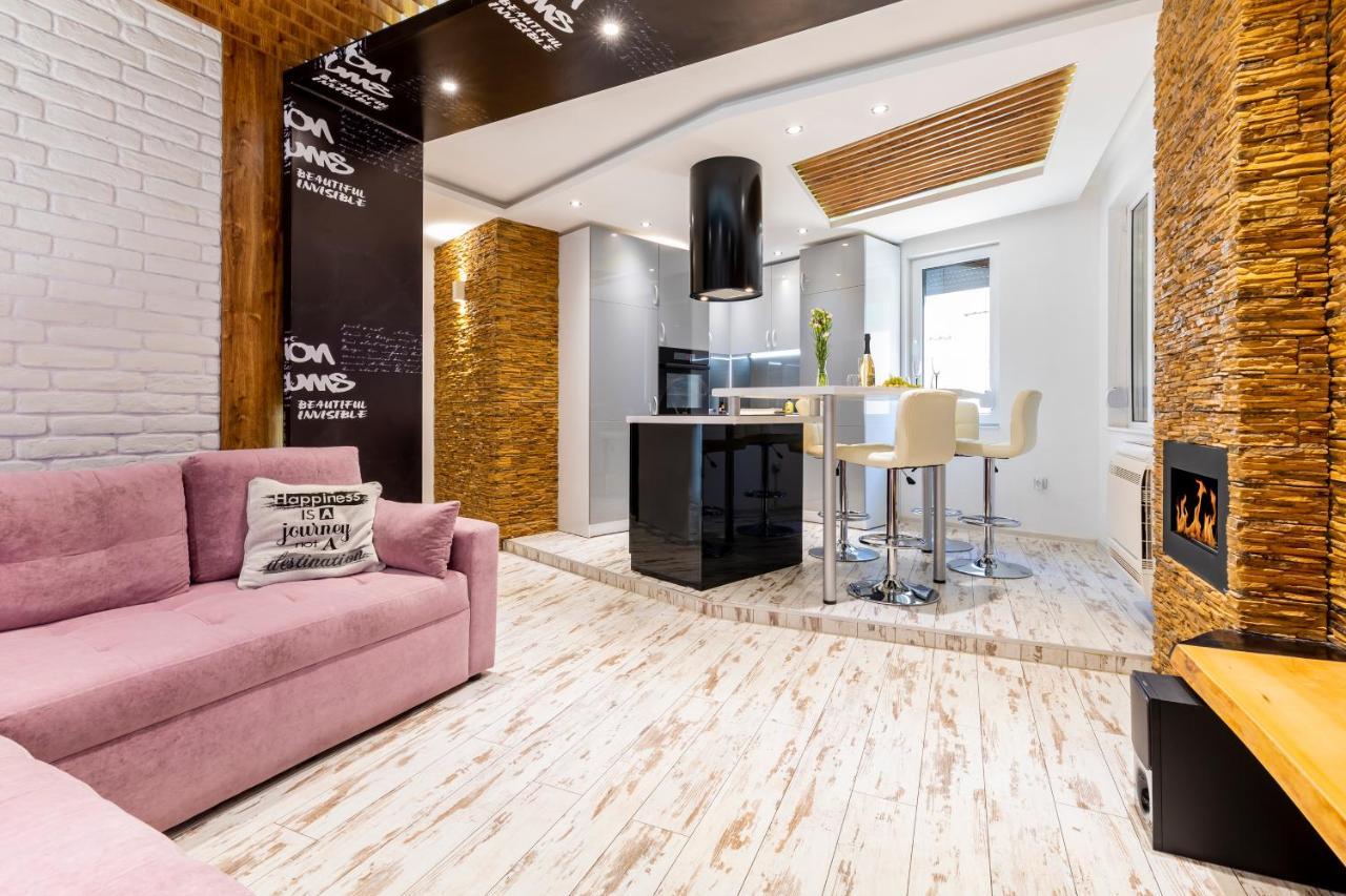 Modern 1Bd Flat With A Parking Near The City Centre By Flat Mаnager プロヴディフ エクステリア 写真