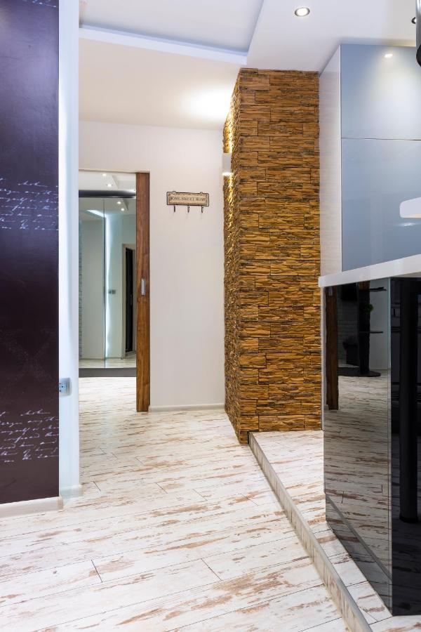 Modern 1Bd Flat With A Parking Near The City Centre By Flat Mаnager プロヴディフ エクステリア 写真