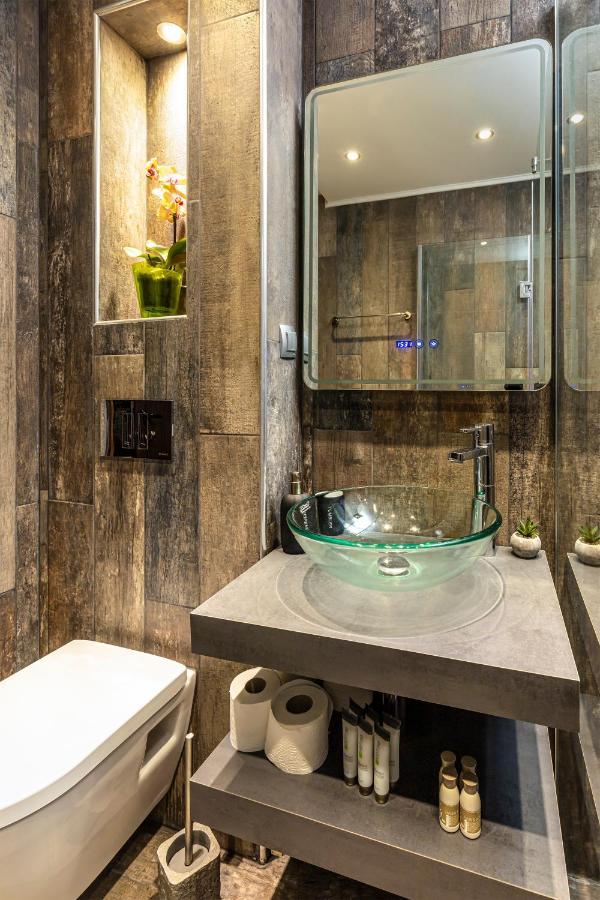 Modern 1Bd Flat With A Parking Near The City Centre By Flat Mаnager プロヴディフ エクステリア 写真